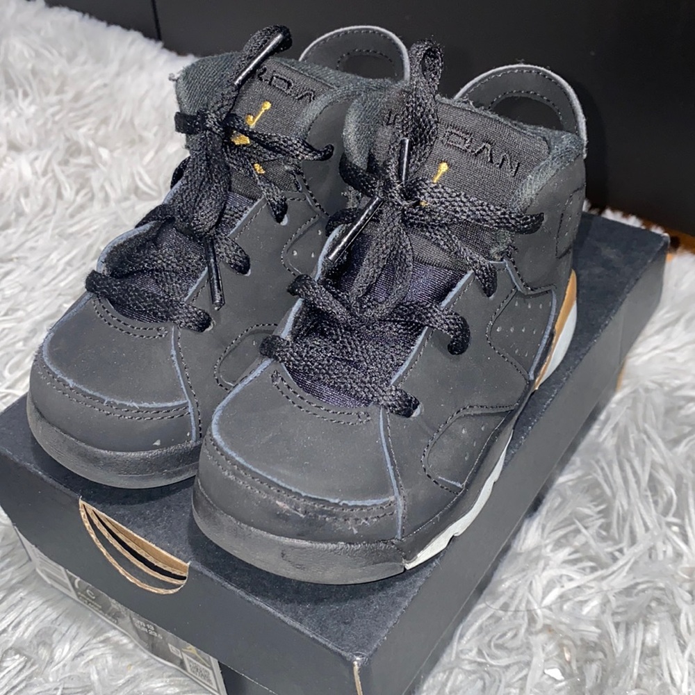 Jordan 6 Retro